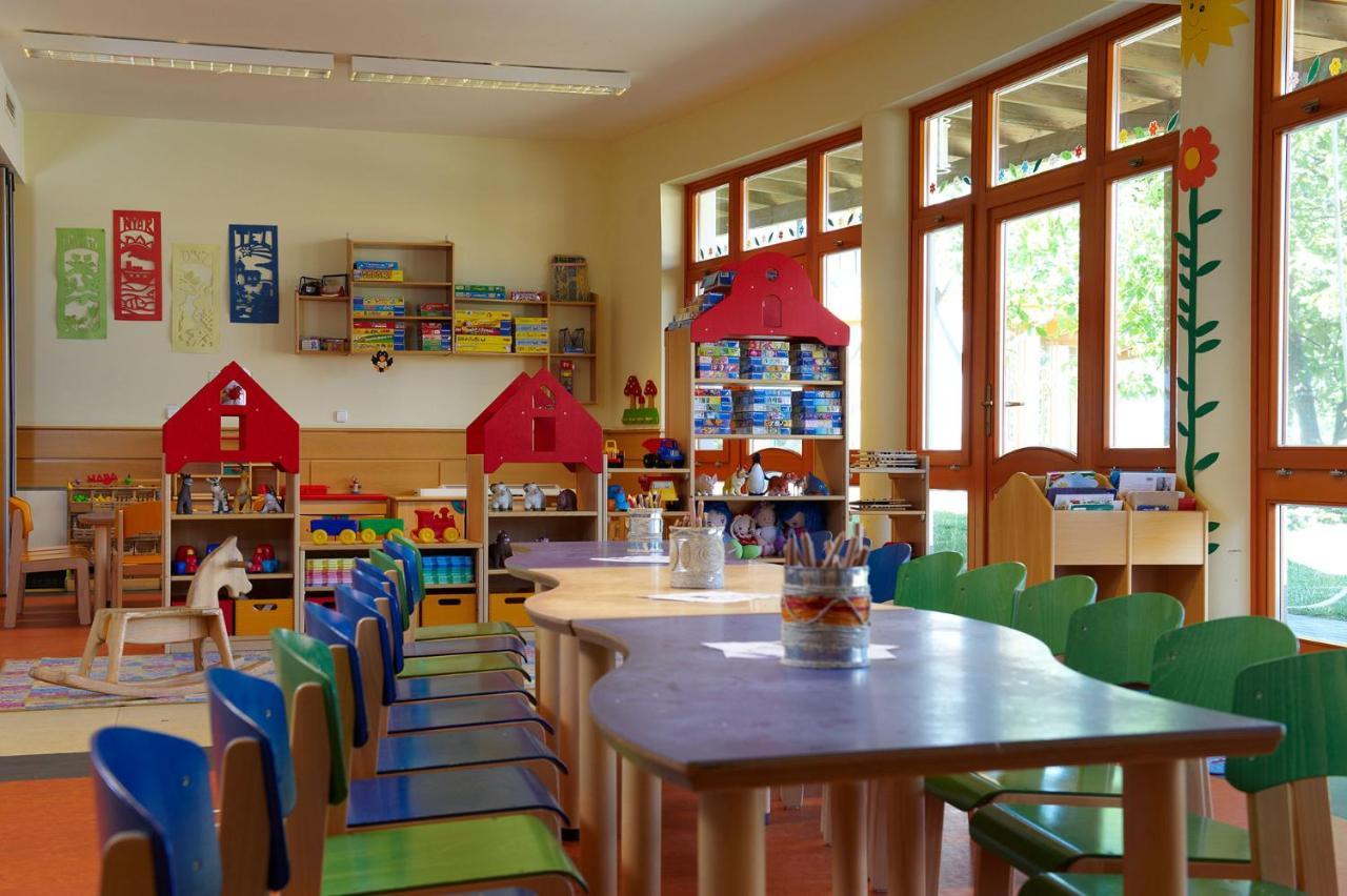 Kolping Family Resort Heviz Bagian luar foto