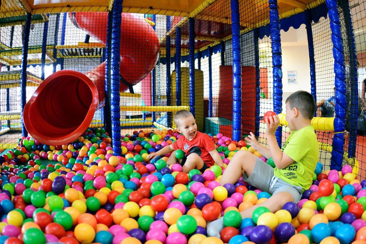 Kolping Family Resort Heviz Bagian luar foto