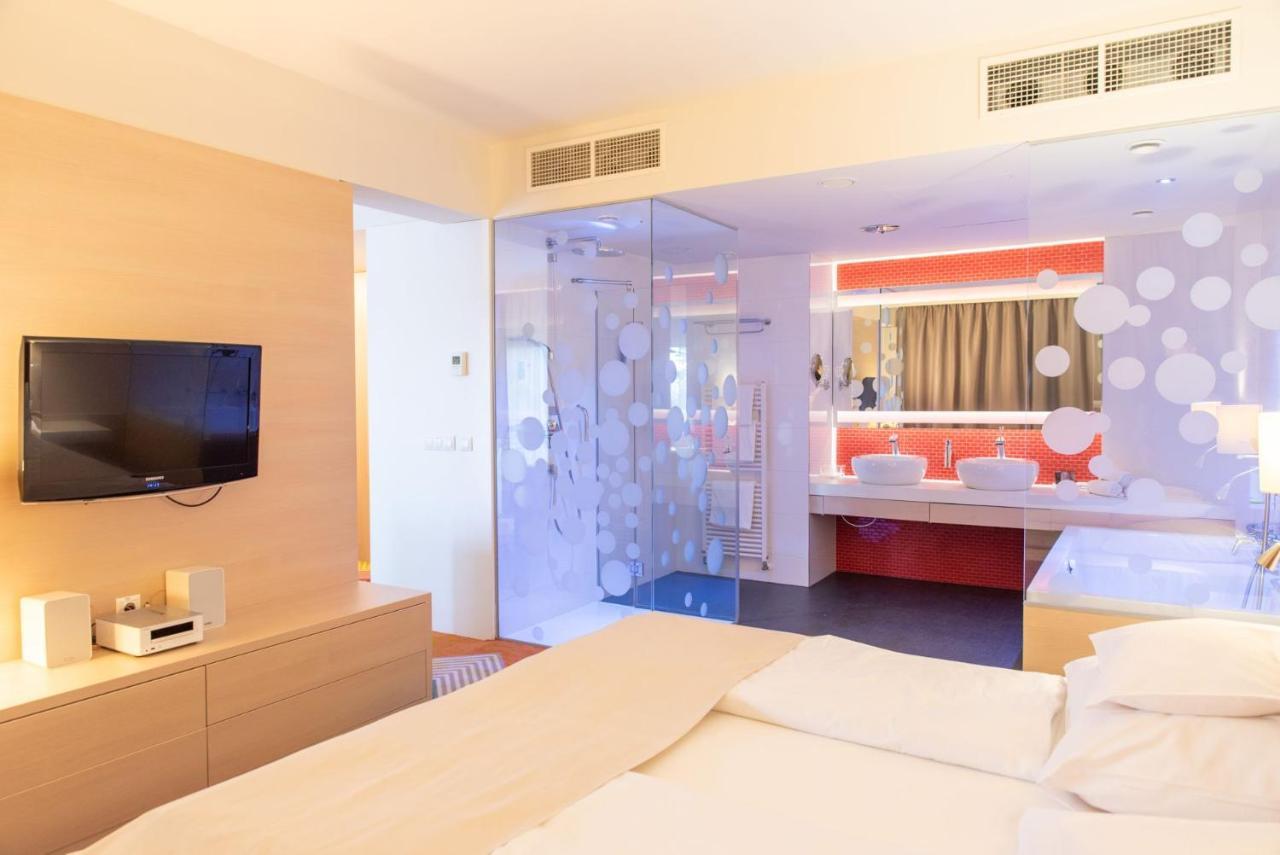 Kolping Family Resort Heviz Bagian luar foto