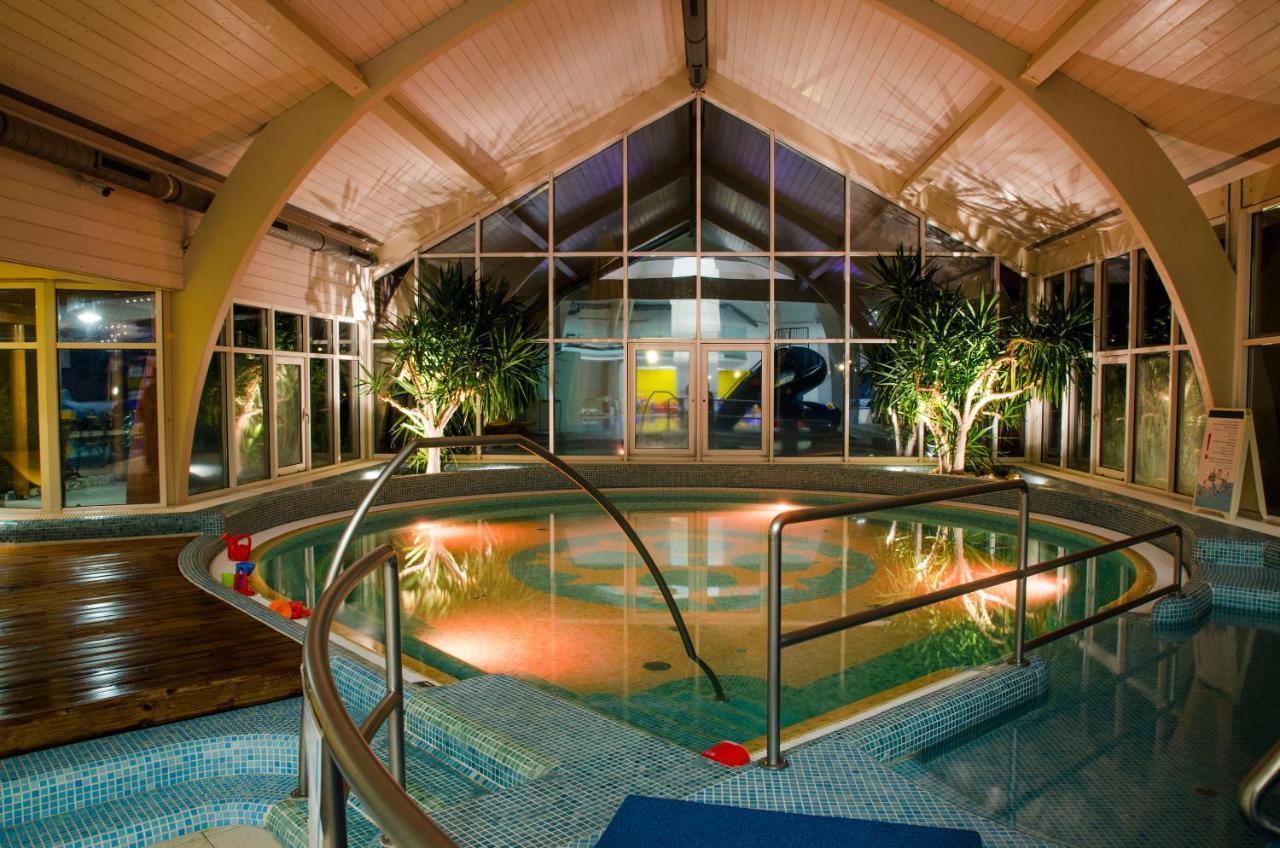 Kolping Family Resort Heviz Bagian luar foto
