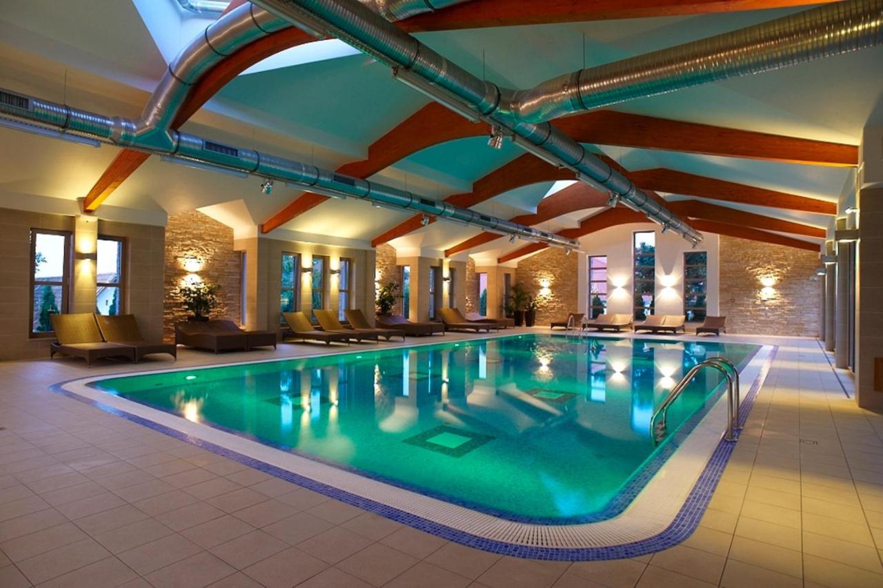 Kolping Family Resort Heviz Bagian luar foto
